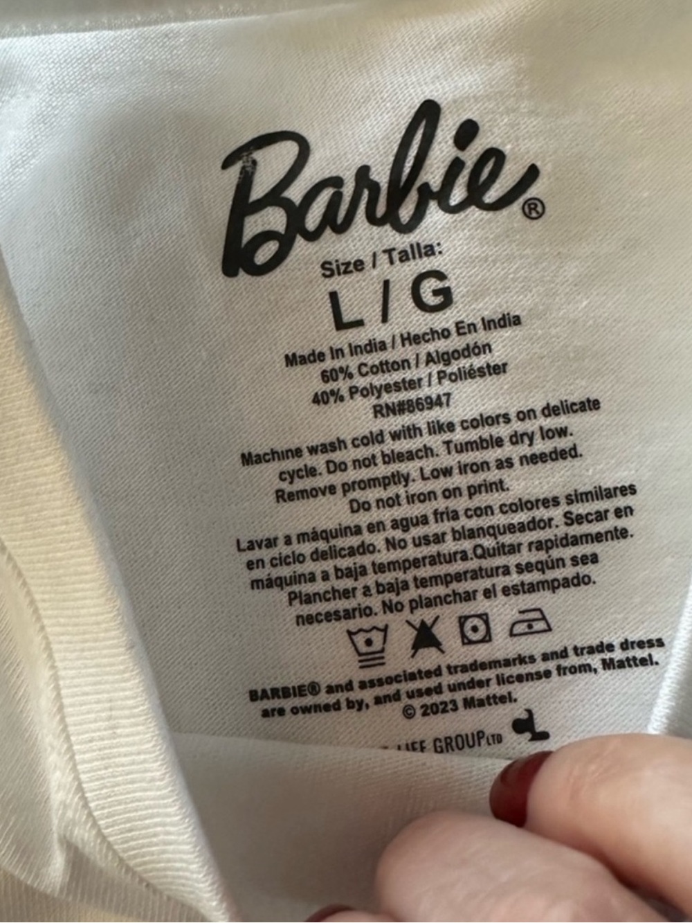 Barbie Dreamhouse Malibu California Graphic Tee Size Large NWT - Picture 5 of 10